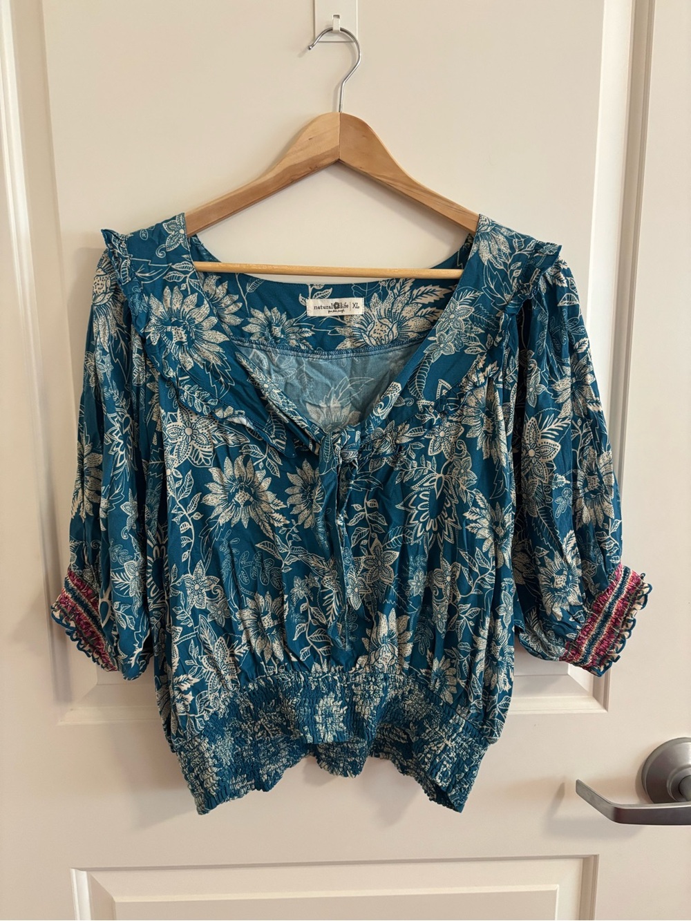 Natural Life Boho Floral Peasant Top in Teal